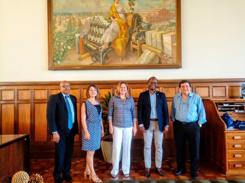 Esalq recebe comitiva da Câmara de Comércio Afro-Brasileira