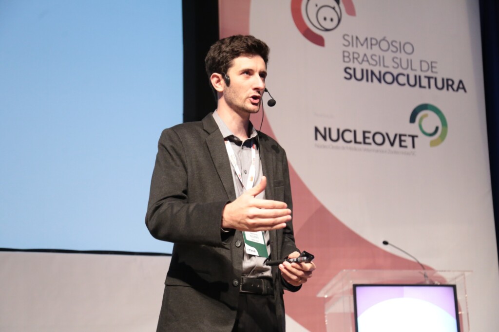 DB apresenta palestra sobre alternativas práticas para evolução das granjas