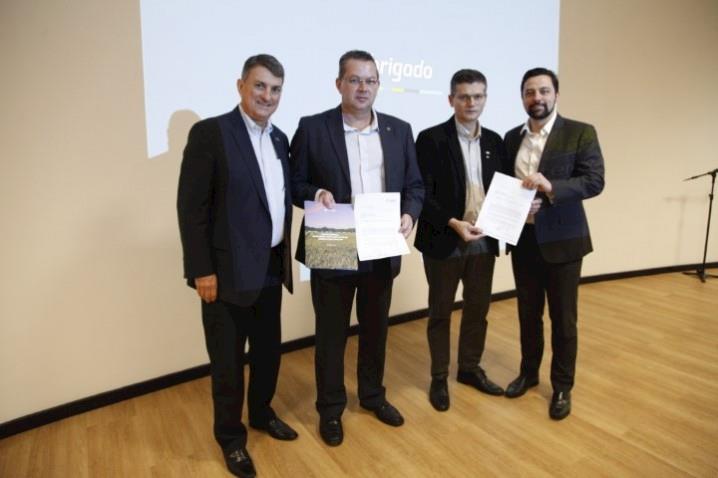 Cooperativas entregam propostas para o Programa de Autocontrole ao Mapa