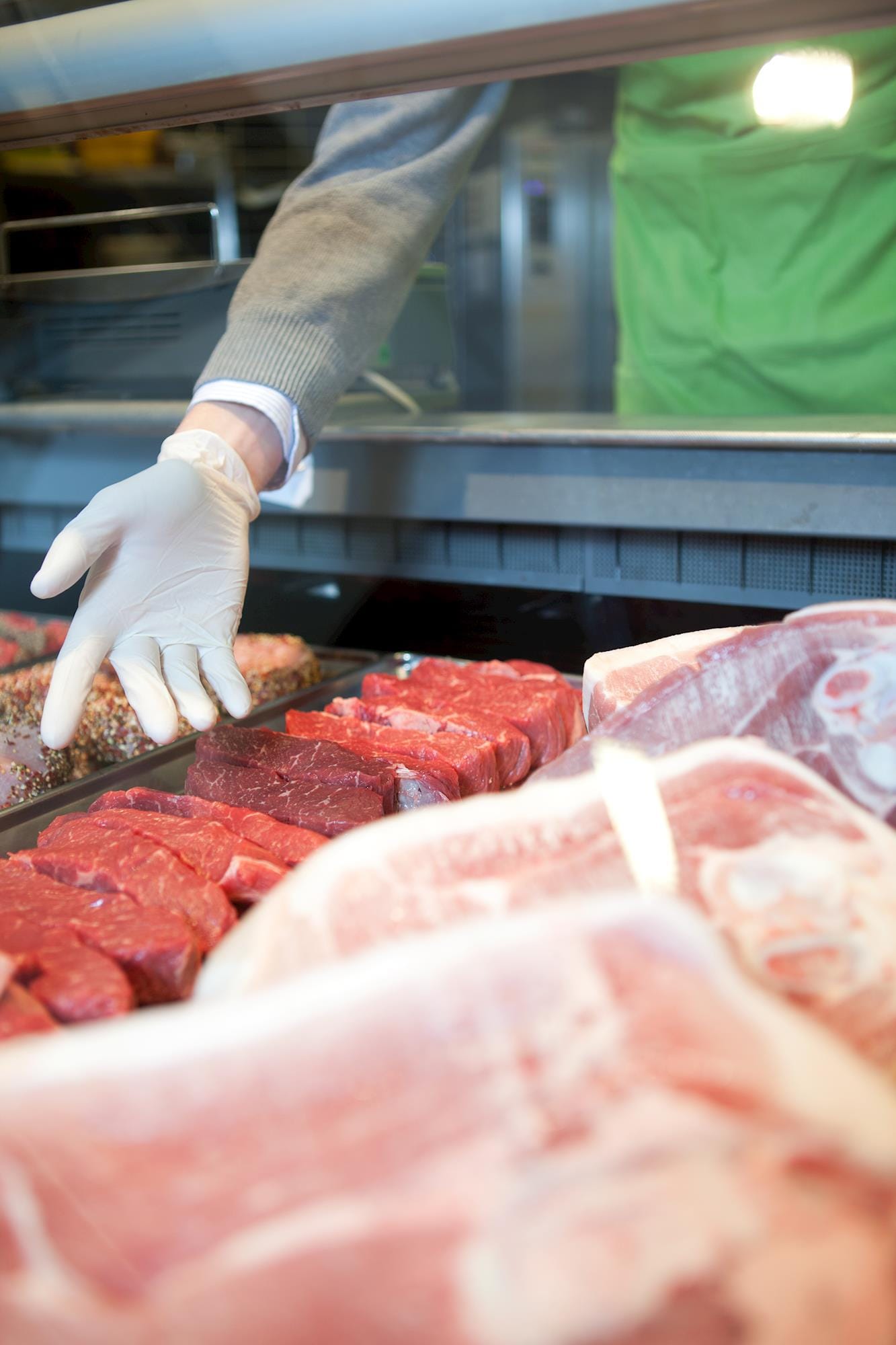 Carne cultivada em laboratório pode ser até 25 vezes pior para o meio ambiente do que carne bovina