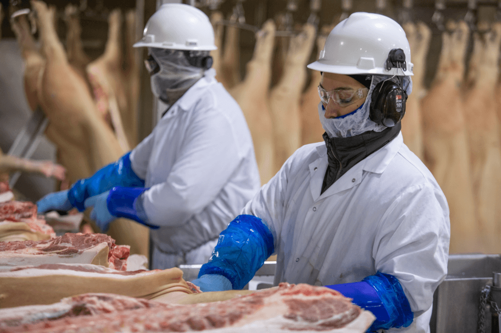 Nos EUA, frigoríficos doam US$ 10.000 em carne suína para instituição de caridade