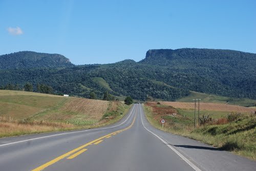 BR 282: único caminho para escoar a produção do grande oeste de SC