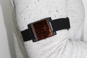 Placa solar sob a pele pode ser a futura ‘bateria’ de marca-passo