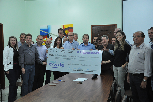 Cooperativa de aves e suínos adquire terreno para construção de hipermercado em Assis