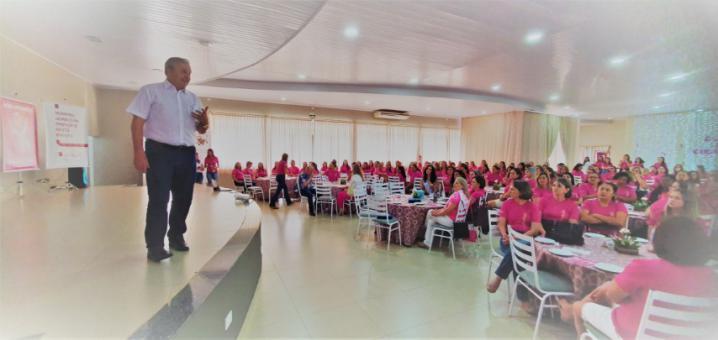 Cooperadas da Coopavel se reúnem em evento e falam de agro e prevenção ao câncer