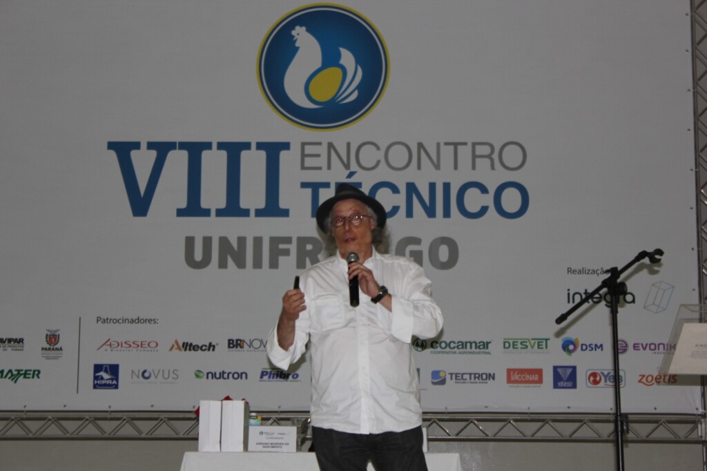 Cadeia de frango precisa ser melhor orquestrada e dialogar com mercado de insumos