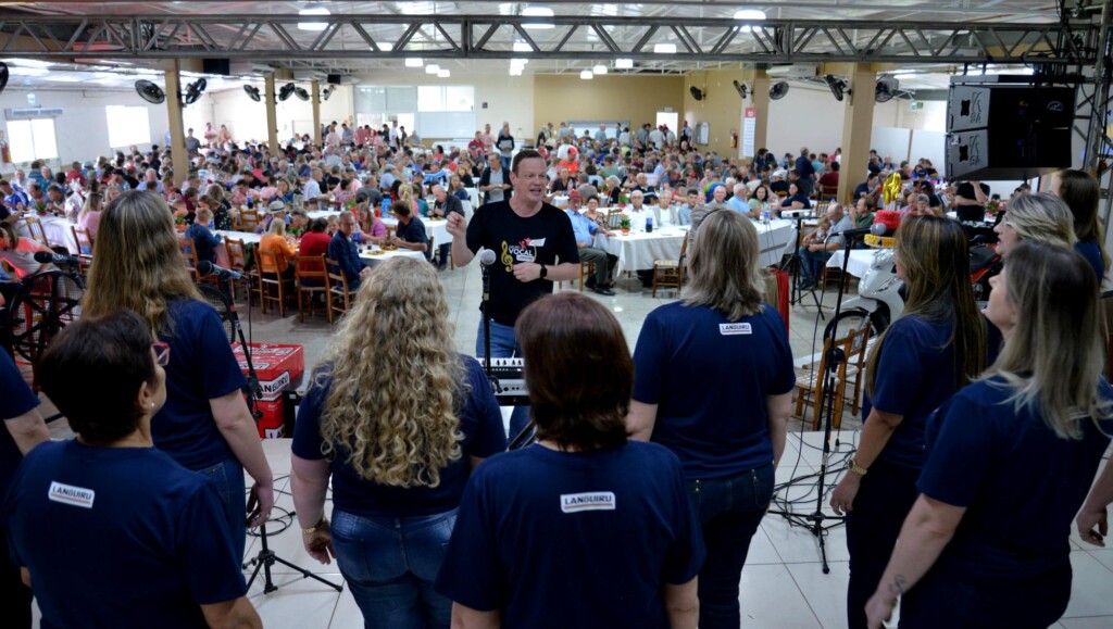 Languiru reúne mais de 500 pessoas em evento de aniversário