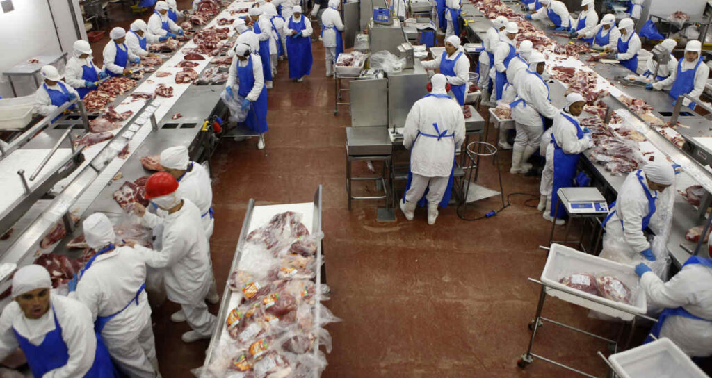 Lucro da Marfrig cai 44,5% no 4º trimestre de 2021; montante atinge R$ 650 milhões