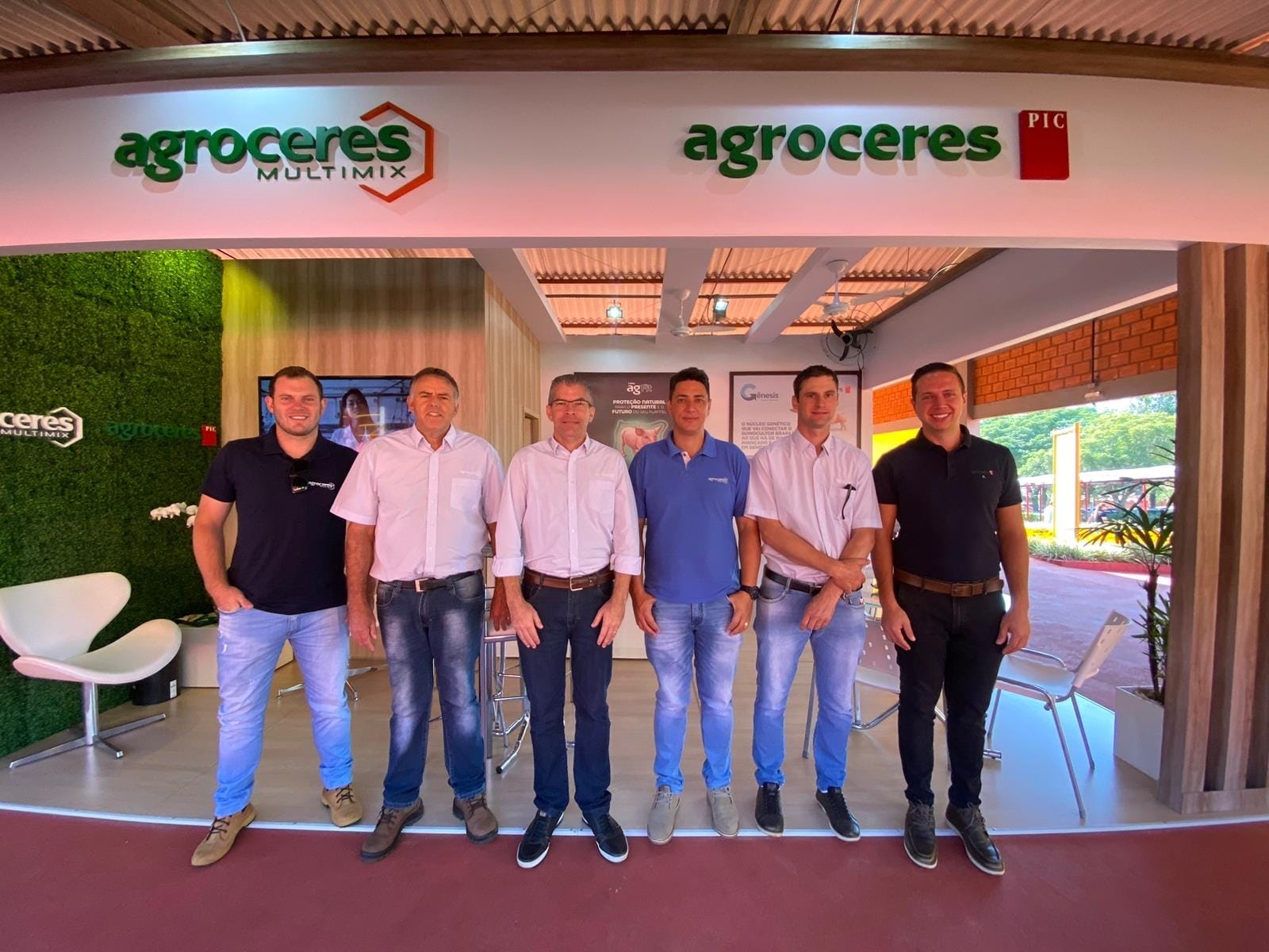 Agroceres PIC destaca seus investimentos e os exclusivos programas de atualização genética no Show Rural Coopavel Agroceres PIC destaca seus investimentos e os exclusivos programas de atualização genética no Show Rural Coopavel