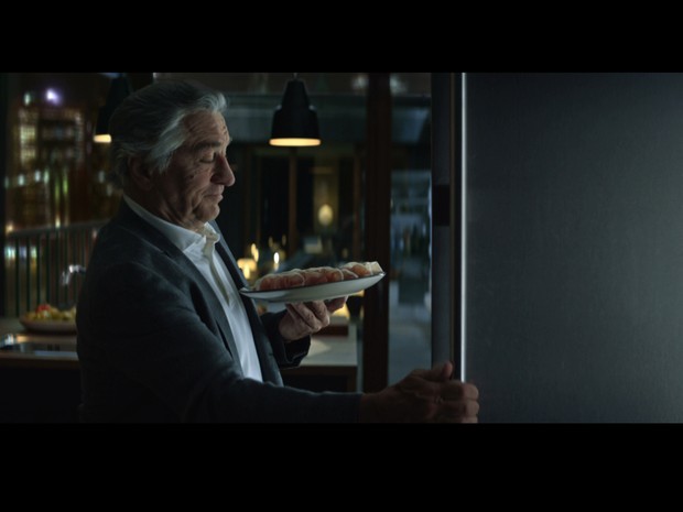 Robert de Niro estreia campanha de linha gourmet