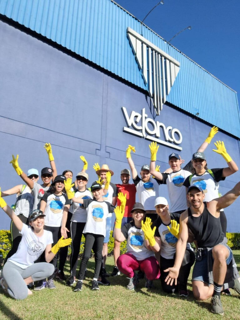 Segunda edição da Caminhada Ecológica da Vetanco Brasil recolhe 500 quilos de resíduos