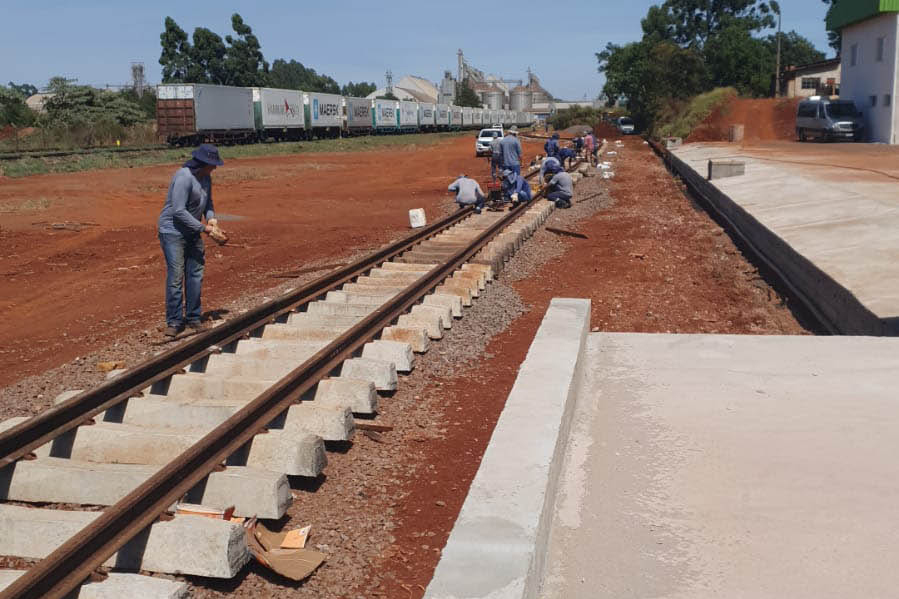 Ampliação do terminal da Ferroeste no Paraná dobrará envio de contêineres pela estrada de ferro