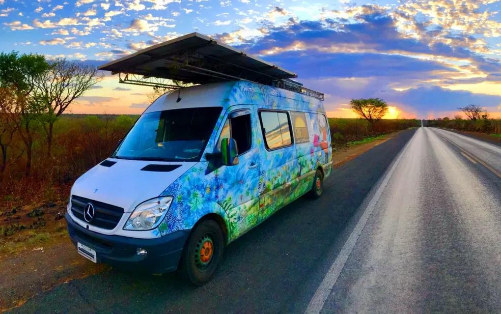Cinema itinerante movido a energia solar passa pelo Sul de Minas