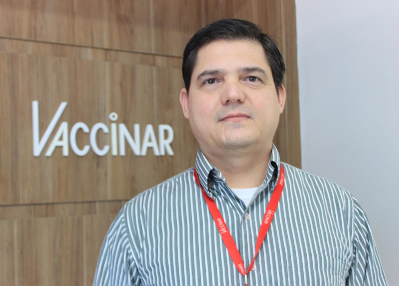 Adhemar Oliveira Neto assume a gerência de Nutrição da Linha de Aves da Vaccinar Adhemar Oliveira Neto assume a gerência de Nutrição da Linha de Aves da Vaccinar