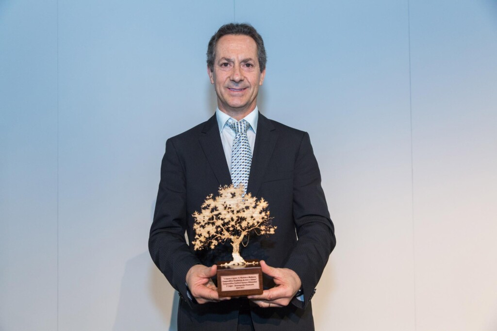 Aurora confirms Neivor Canton as president until 2022