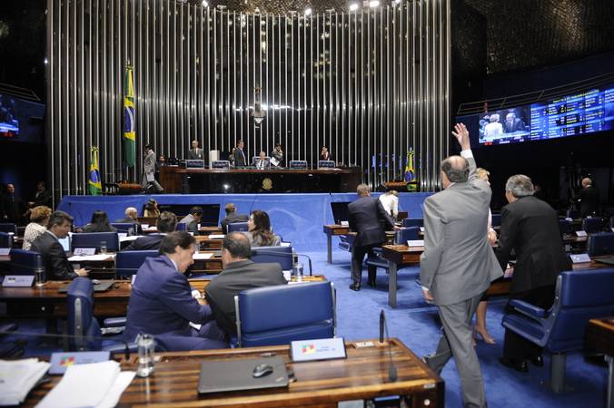 Plenário aprova exigência de planejamento prévio para ações de política agrícola
