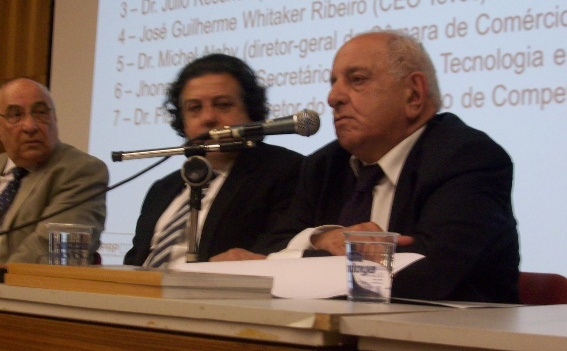 Especialistas defendem uso da tecnologia para dinamizar processos de exportação brasileira