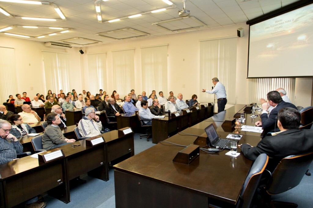 Roberto Rodrigues lança um plano de Estado para garantir segurança alimentar no mundo