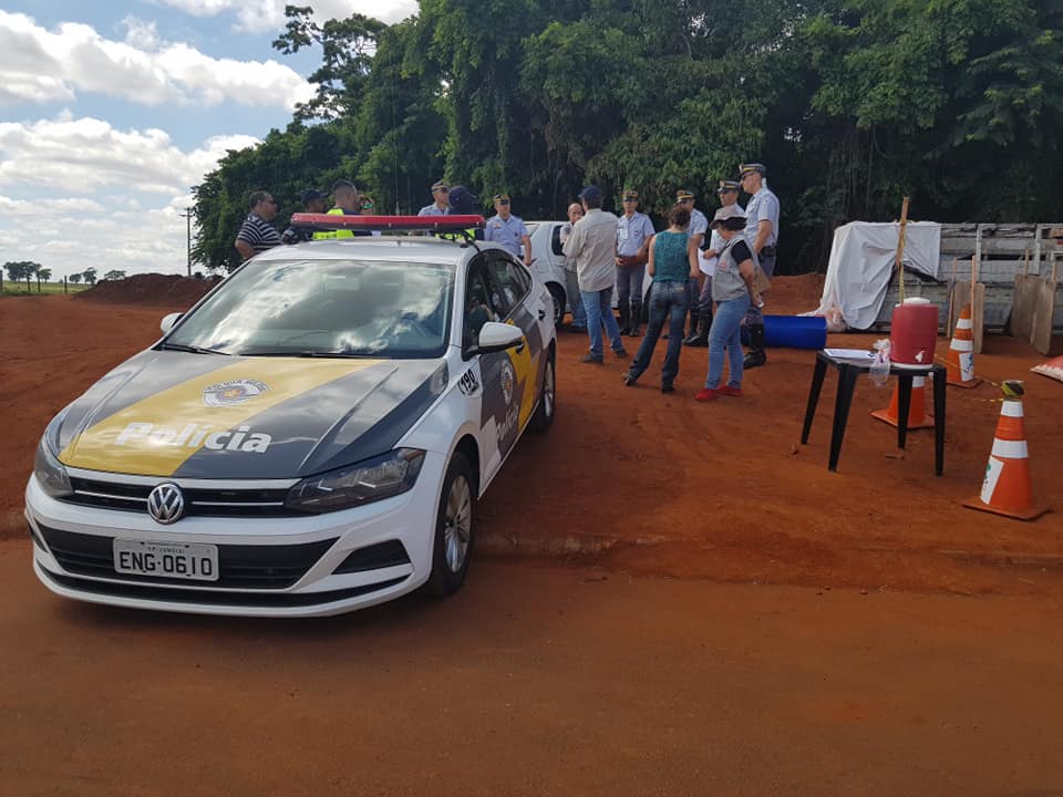USP e Polícia Rodoviária realizam treinamento em caso de acidente com carga viva