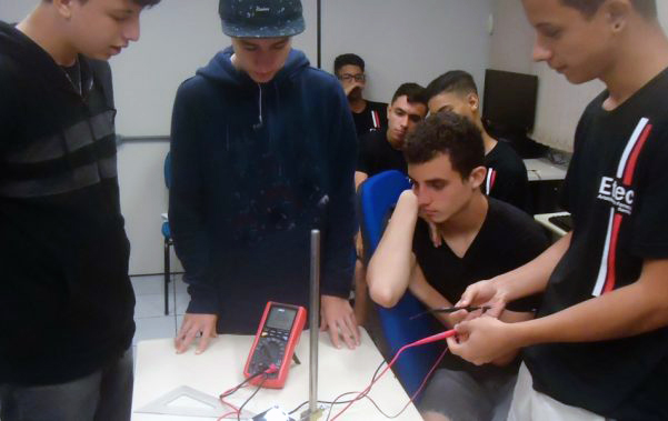 São Paulo irá criar cursos em energias renováveis e eficiência energética nas Etecs e Fatecs