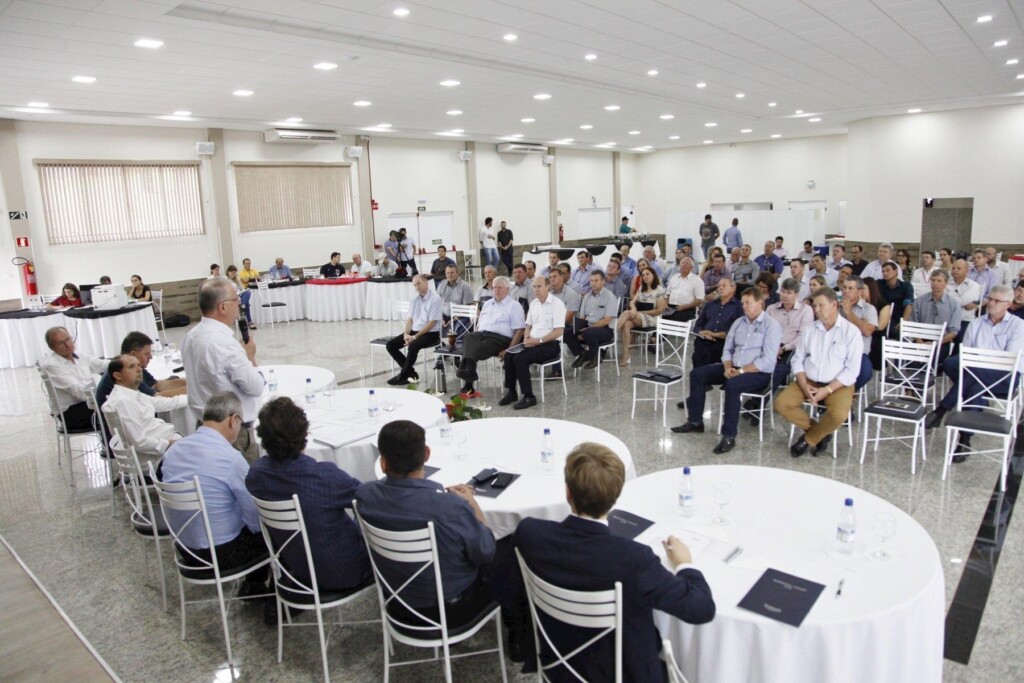 Frimesa apresenta faturamento de 2,92 bilhões e crescimento de 3,3% em 2018