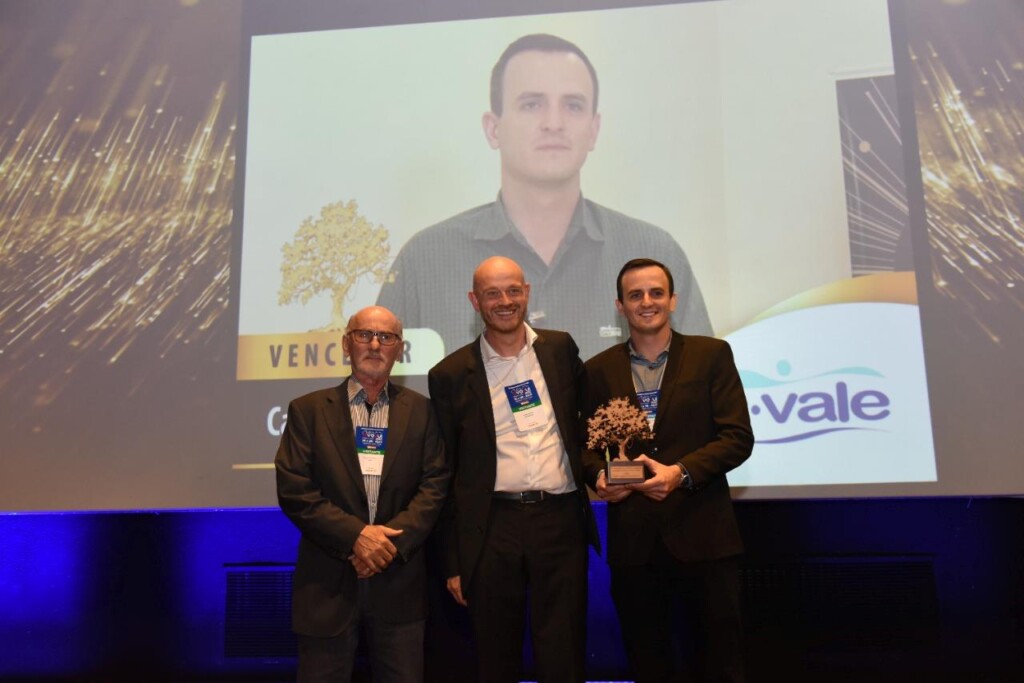 Colaboradores da C.Vale conquistam prêmio para a cooperativa