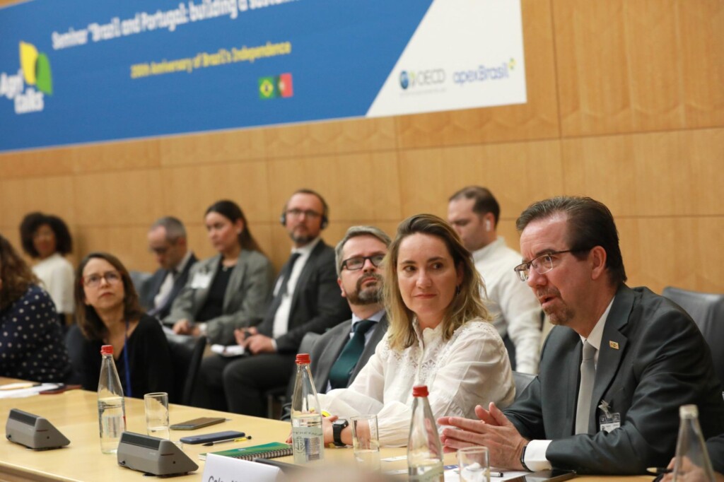 Presidente da Embrapa fala na OCDE. Ciência na agricultura brasileira é destaque