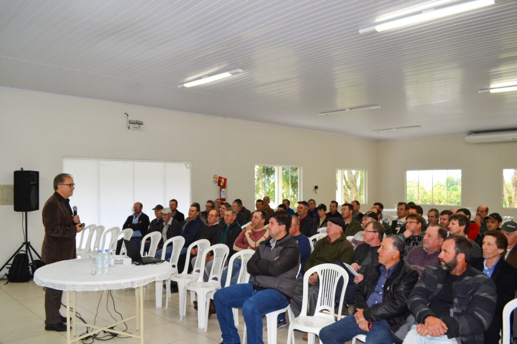 Dália Alimentos faz nova reestruturação para o quadro social