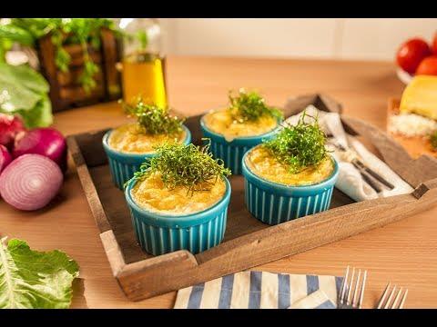 Mini Escondidinho de Mandioca com Peito Desfiado