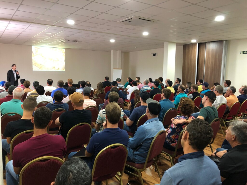Vetanco realiza palestras junto a parceiros no oeste do Paraná