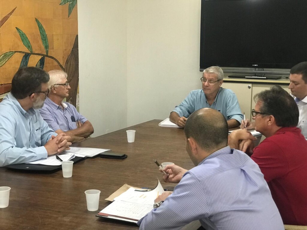Representantes dos avicultores e suinocultores tem encontro com Secretário Estadual de Agricultura
