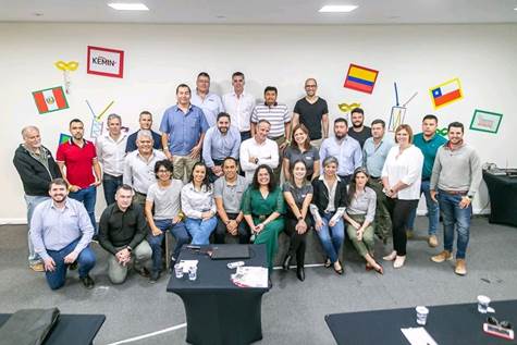 Kemin lança única enzima para dieta de monogástricos do mercado com ação em PH neutro, ácido e alcalino