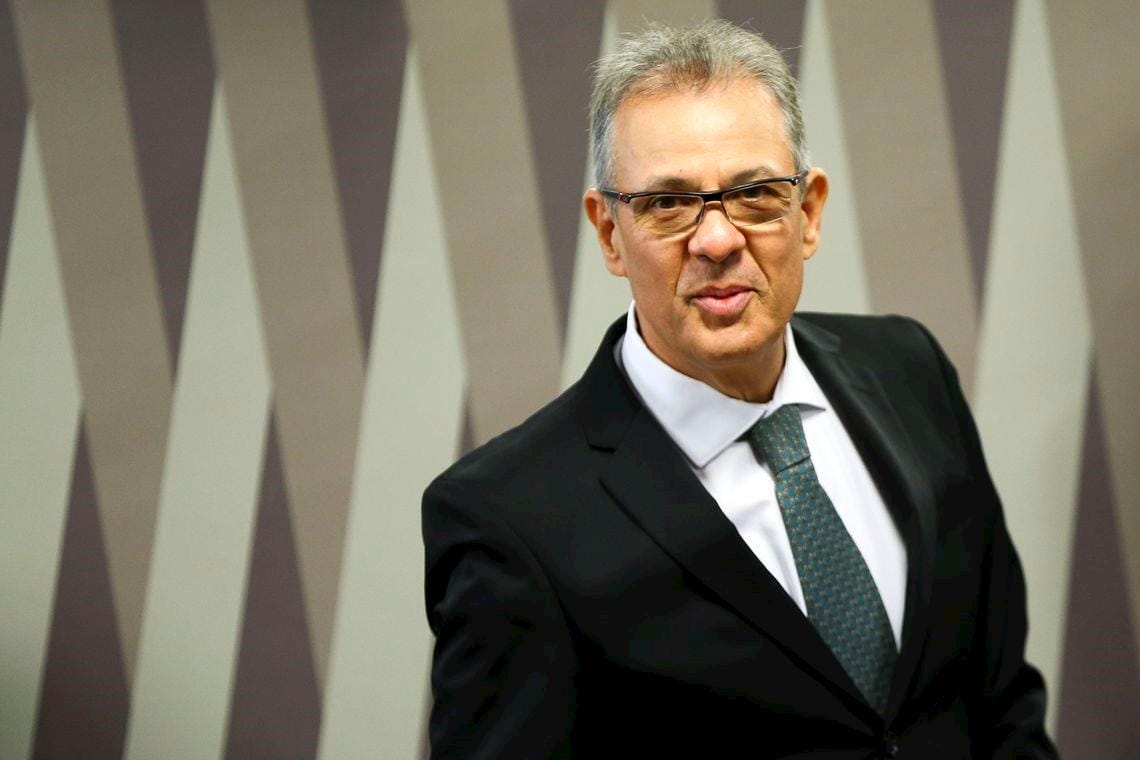 Ministro de Minas e Energia defende melhoria da governança no setor Ministro de Minas e Energia defende melhoria da governança no setor