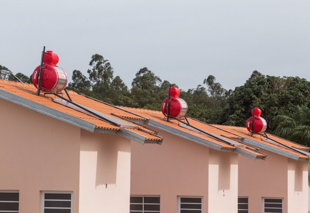 Conjuntos habitacionais da CDHU terão sistema para gerar energia solar