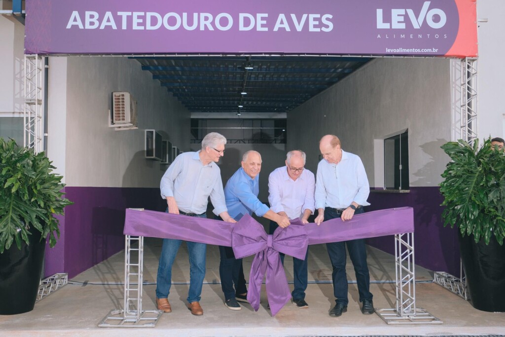 Incubatório e Abatedouro de Aves da Levo são inaugurados em Iporã