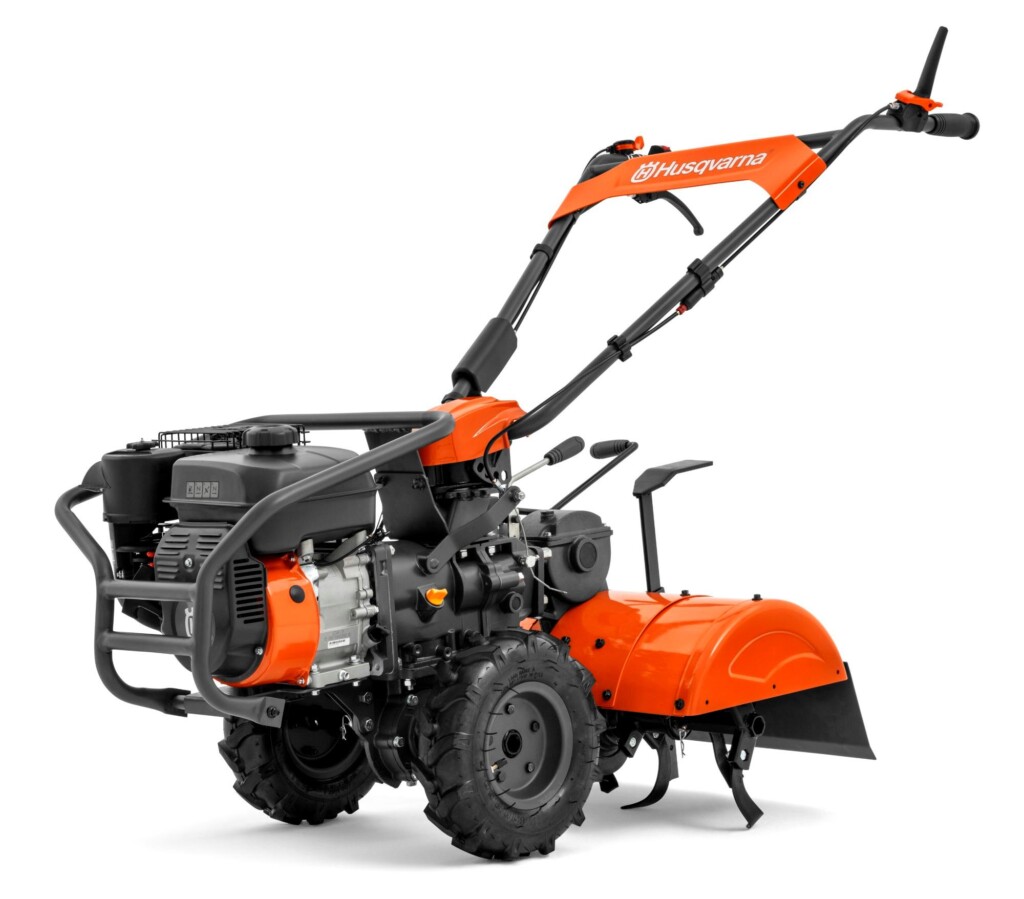 Empresa lança motocultivador com aplicação em aviários