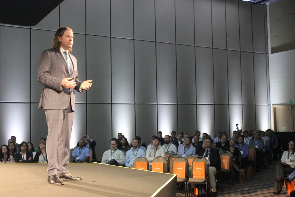 CEO da Alltech aponta as principais mudanças no setor de nutrição e saúde animal