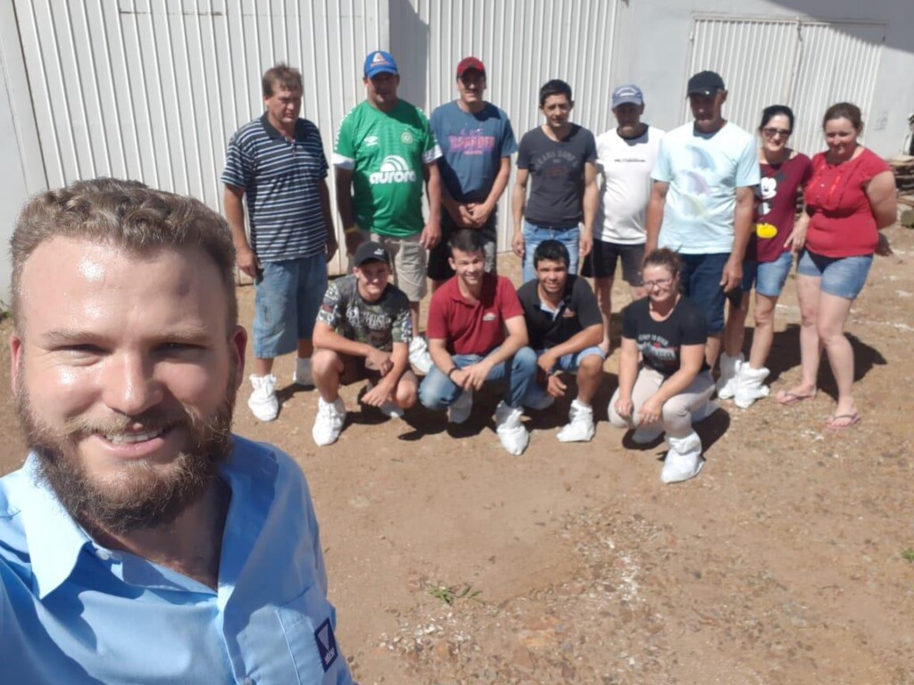 Vetanco realiza treinamento na Aurora Alimentos