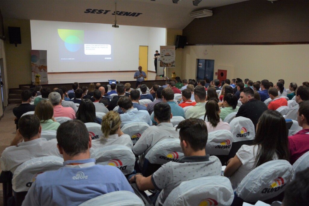 Aurora Alimentos promove Seminário de Rações com cooperativas filiadas