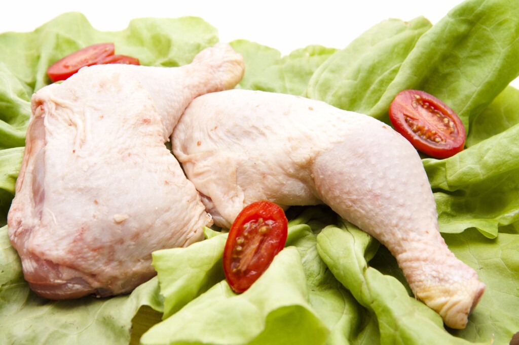 África aumenta em 36% importação de carne de frango do Brasil