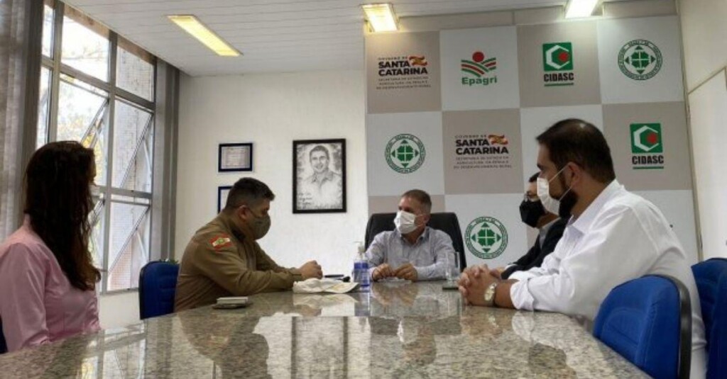 Projeto quer integrar ações de defesa agropecuária e segurança pública nas rodovias