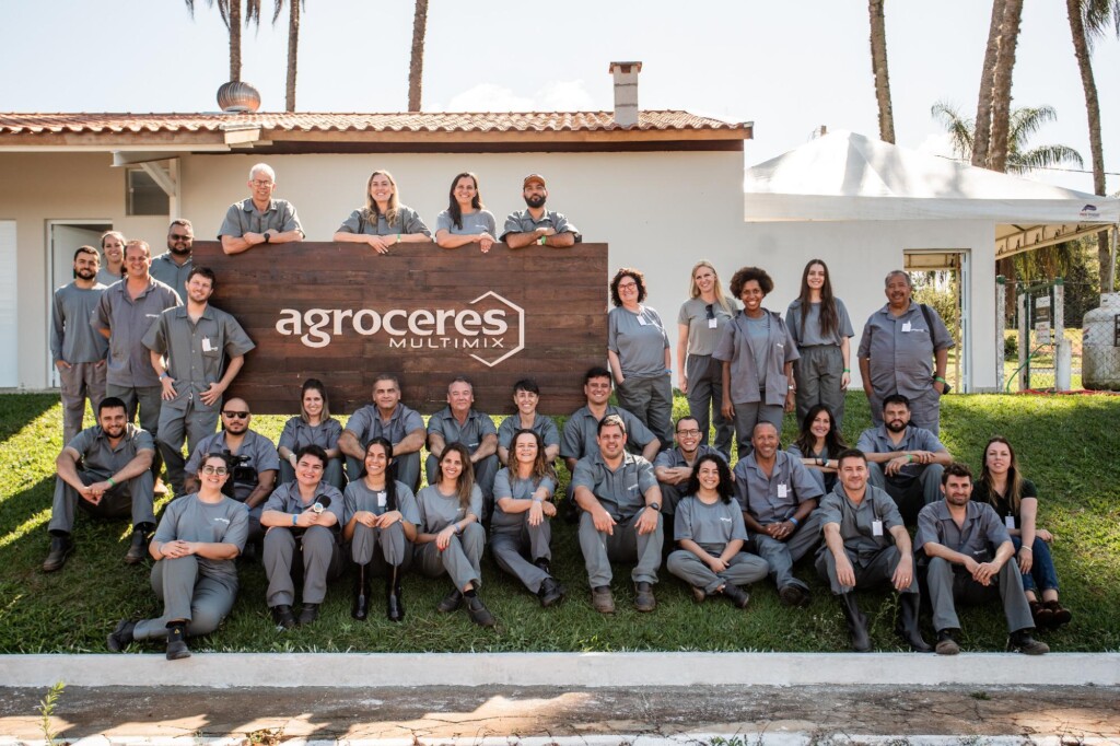 Imprensa especializada do Brasil conhece estrutura de Pesquisa e Inovação da Agroceres Multimix