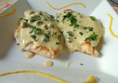 Filé de Frango com Molho de Mostarda e Alcaparras