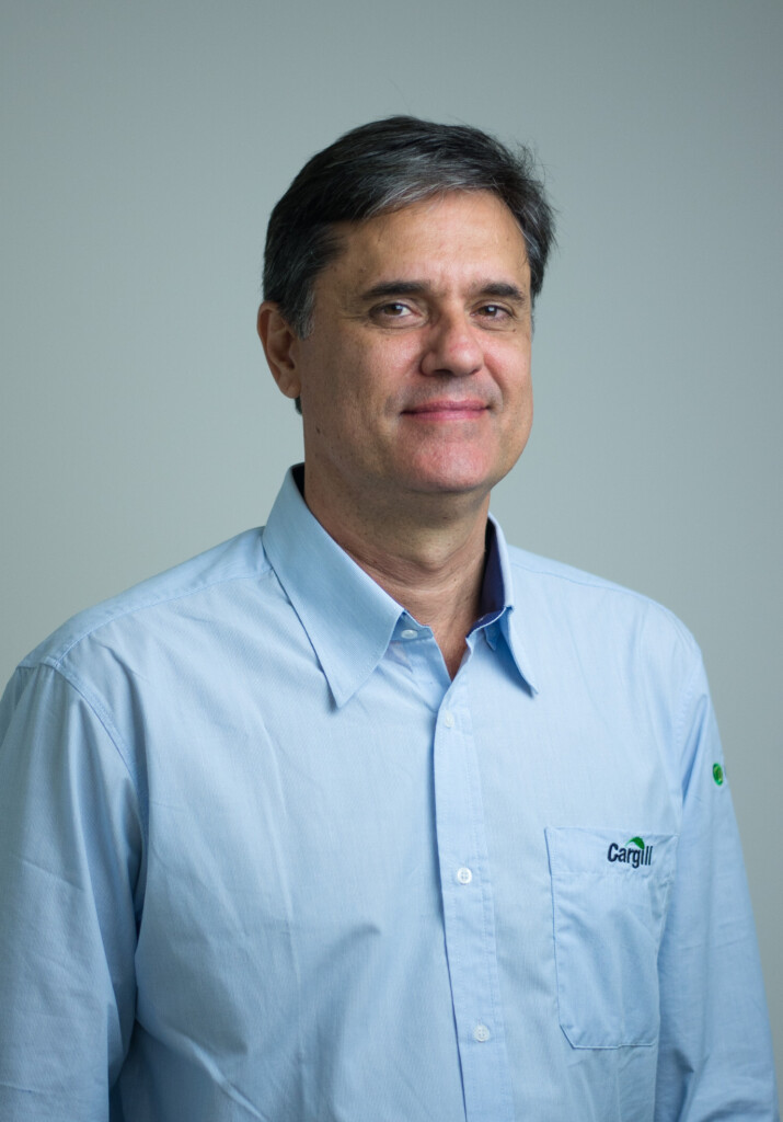 Nutron anuncia contratação de Henrique Cella para área de avicultura