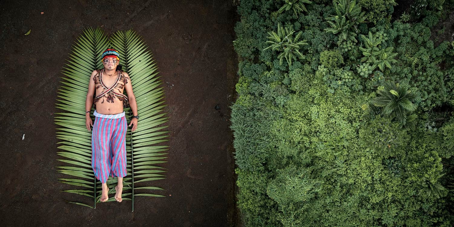 A aposta na energia solar contra a indústria do petróleo na Amazônia equatoriana