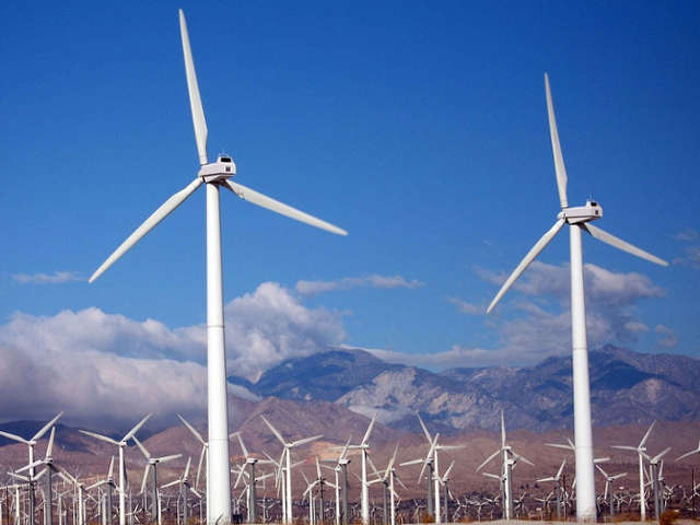 Refinaria aposta em futuro eólico após queda do uso de petróleo