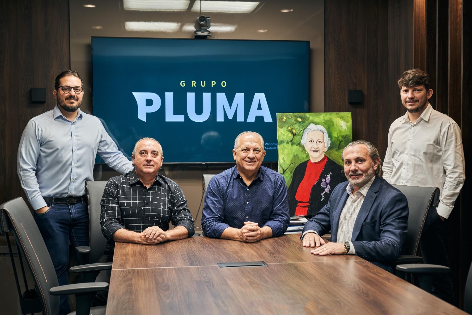 Com estrutura enxuta em seu início, Pluma se consolida como uma gigante da avicultura brasileira Com estrutura enxuta em seu início, Pluma se consolida como uma gigante da avicultura brasileira