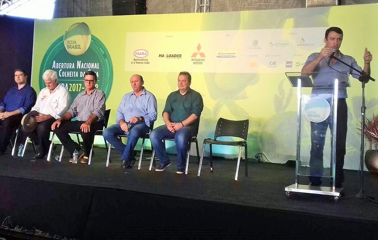 Projeto de logística do agronegócio será elaborado no Brasil