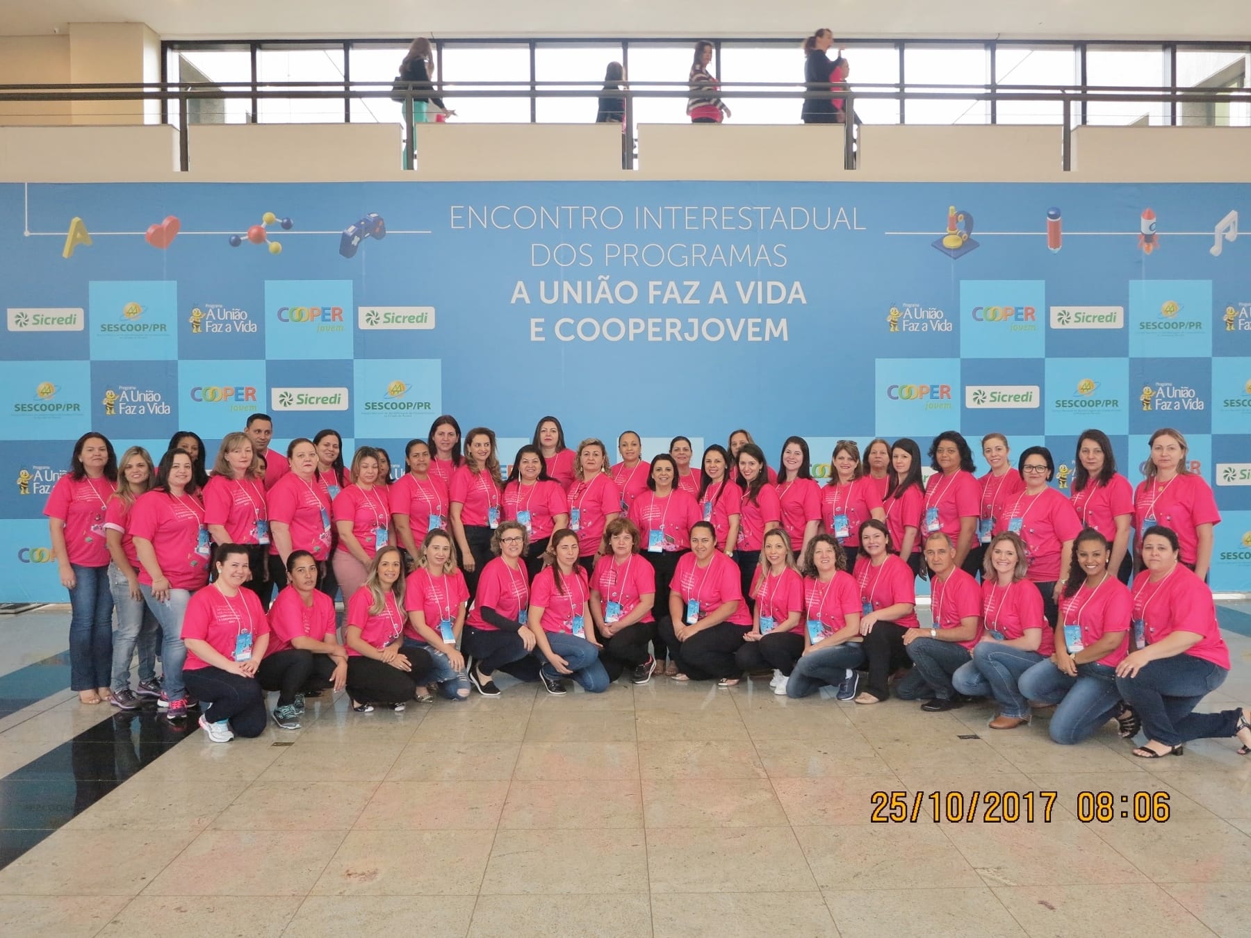 Copacol participa de encontro do Cooperjovem em Curitiba