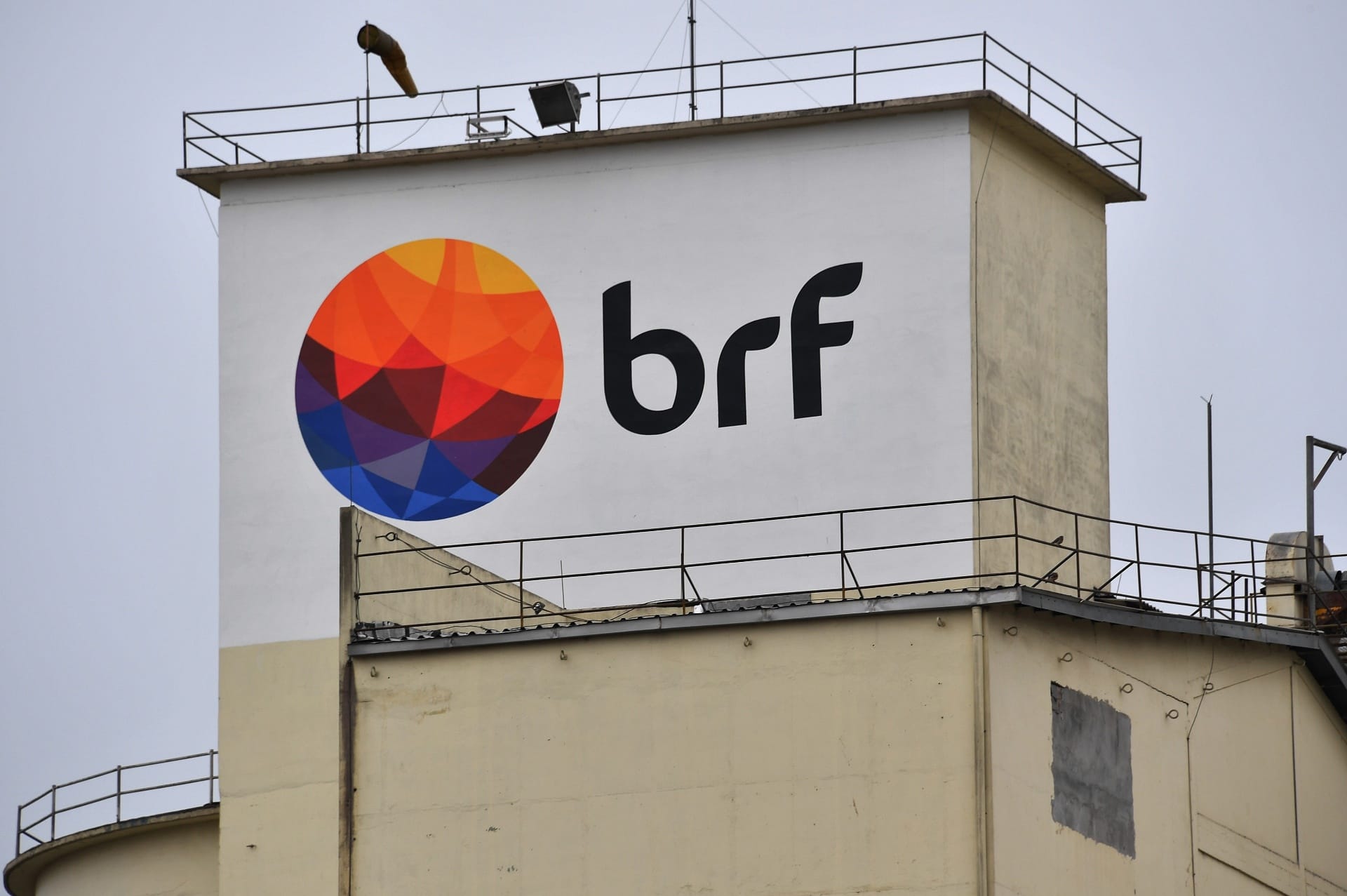 BRF anuncia investimentos de R$643 milhões em SC